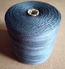 Sattlergarn grau große Rolle