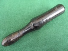 WERKZEUG VOM SATTLER UND